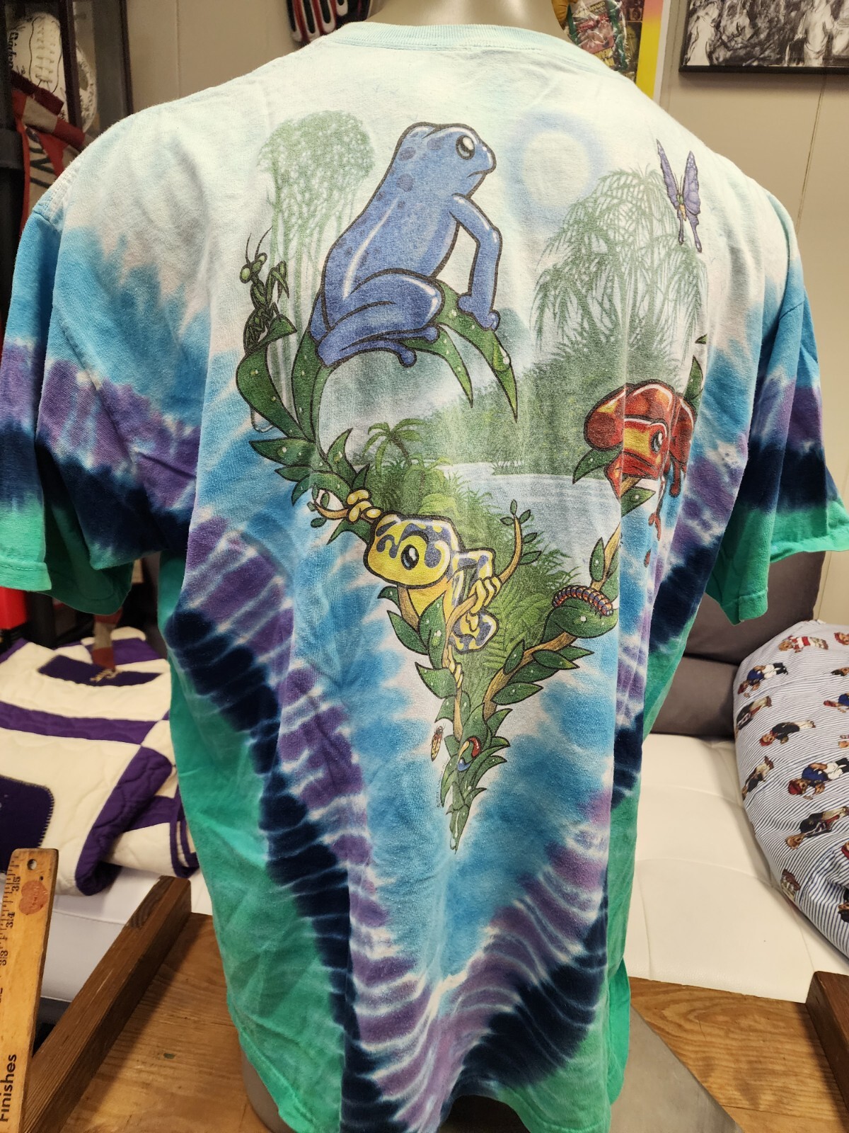 Vtg Unisex 2007 LIQUID BLUE RAINFOREST CAFE T-SHIRT FROGS XXL gallery