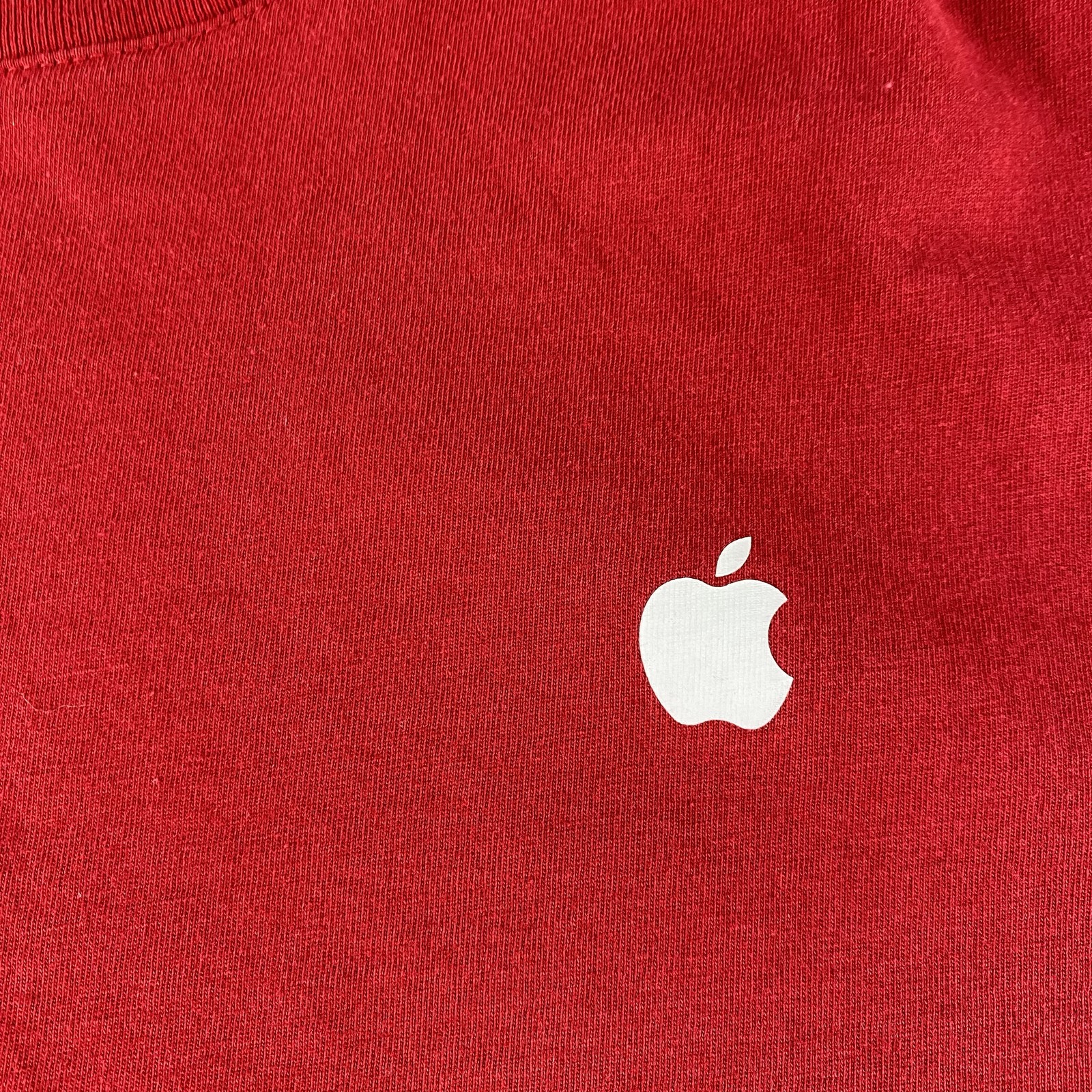 Apple Employee Shirt Mens XL Red Short Sleeve Crewneck Graphic Tee Logo gallery