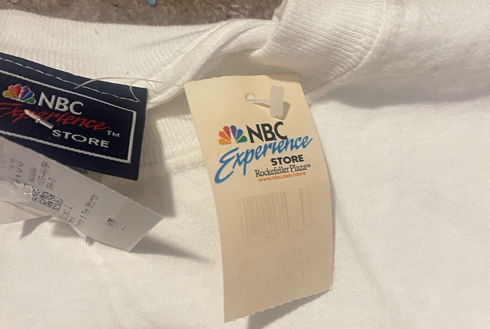 Vintage Today Show EXPERIENCE NBC STORE Logo T-Shirt Size Lrg NWT gallery