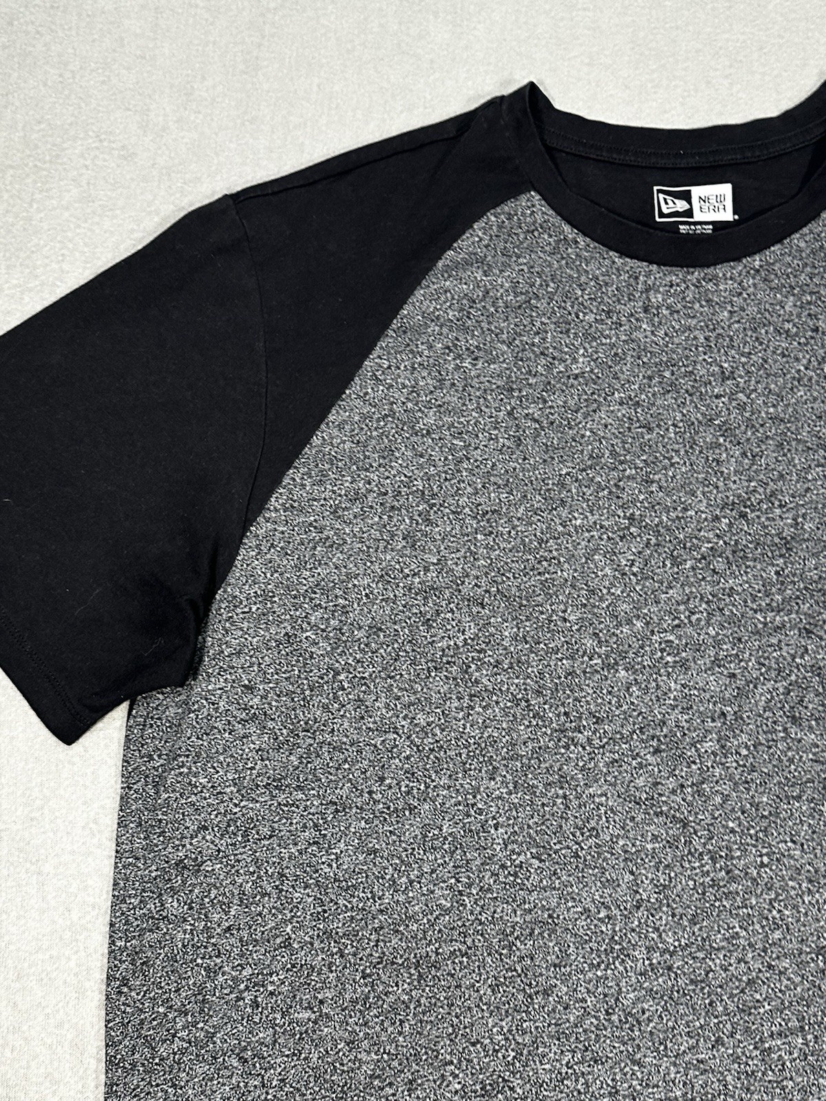 New Era Raglan T Shirt Mens XL Gray Black Short Sleeve Athletic Casual gallery