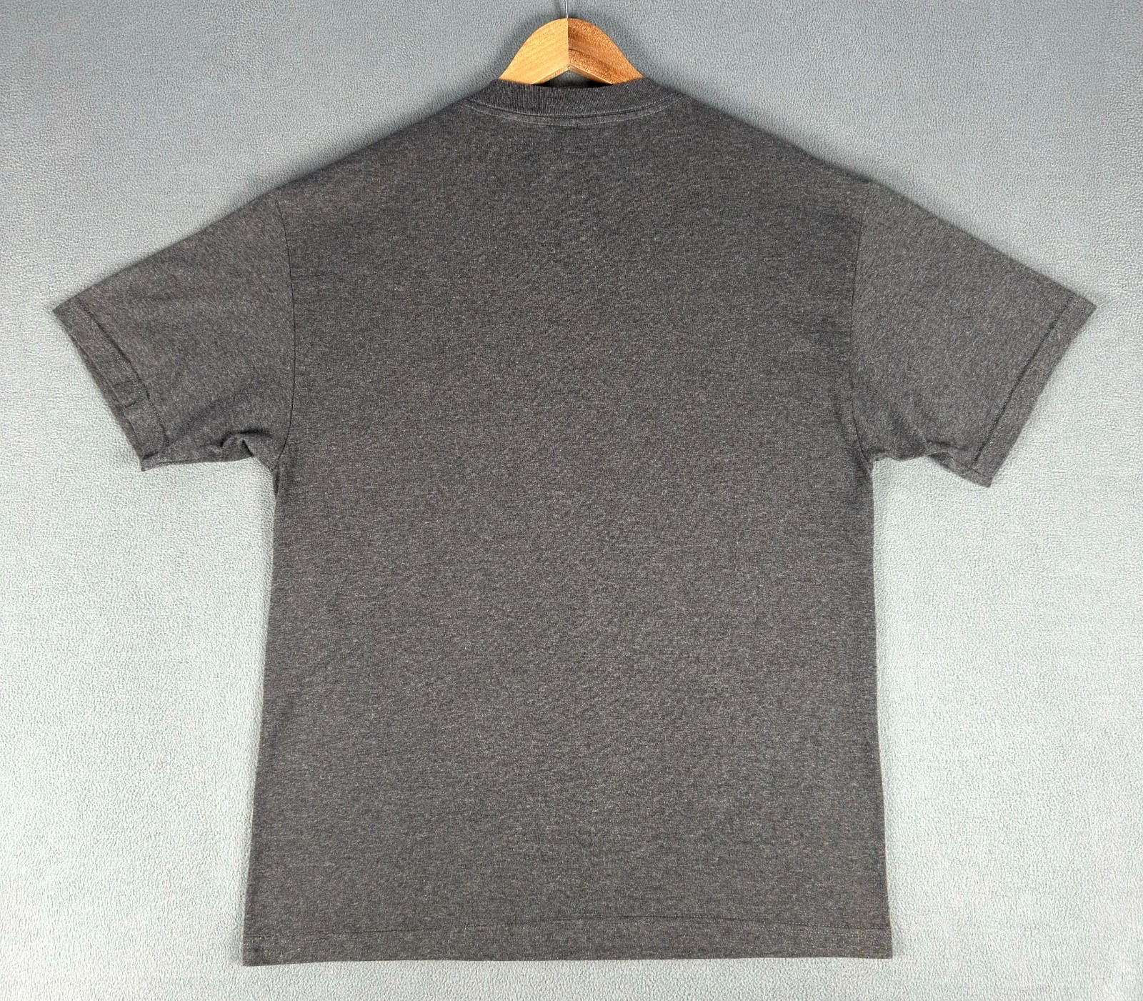Famous Stars Straps Shirt Mens Large Grey Killer Distribution Travis Barker Y2K gallery