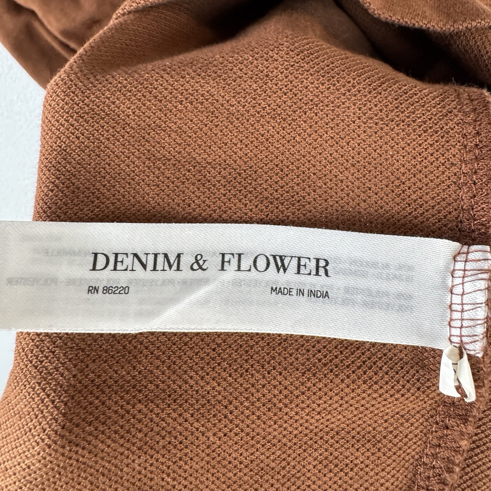 Denim & Flower Shirt Mens Medium M Solid Brown Contrasting Trim gallery
