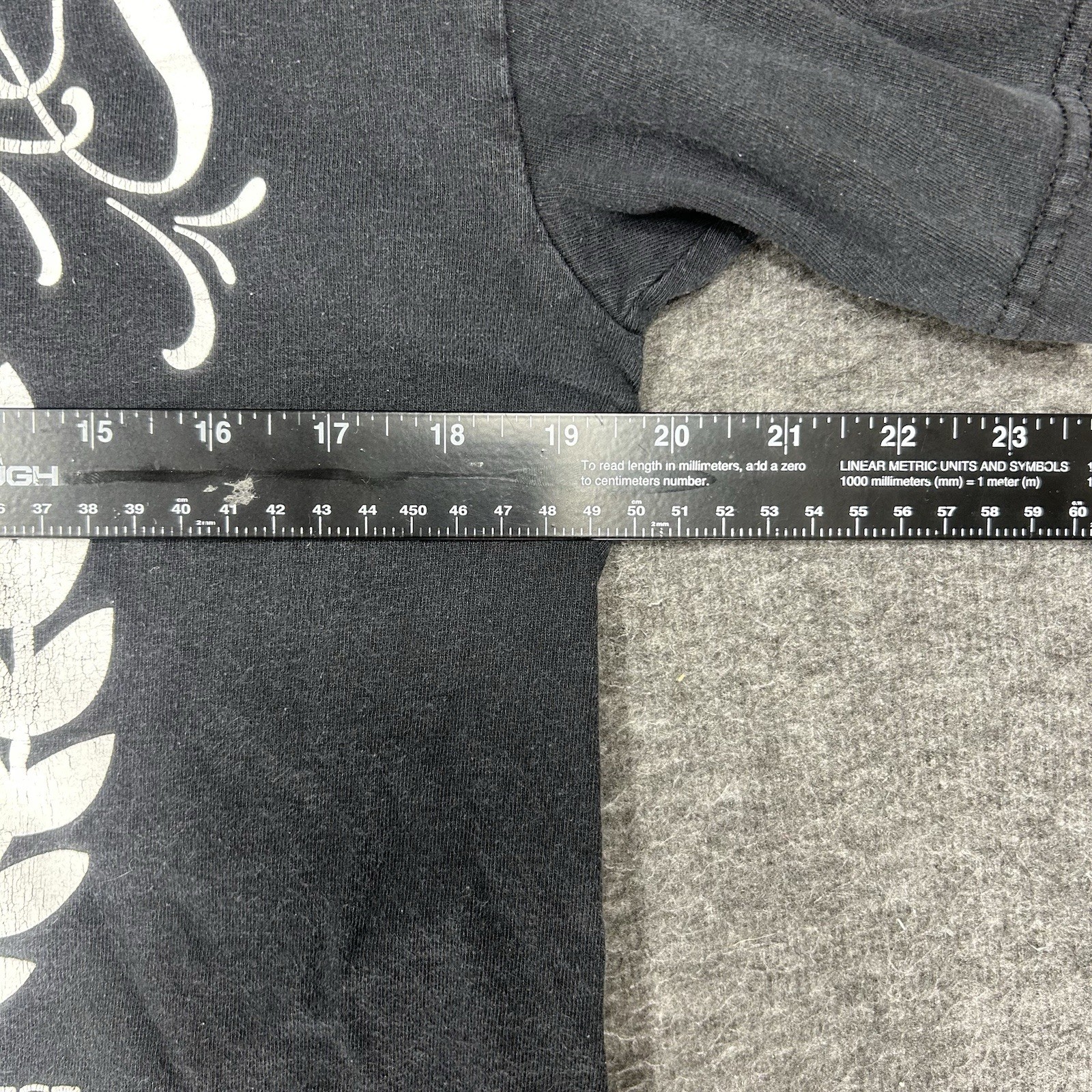 Vintage Famous Stars And Straps T Shirt Mens M Faded Black Travis Barker Y2K gallery