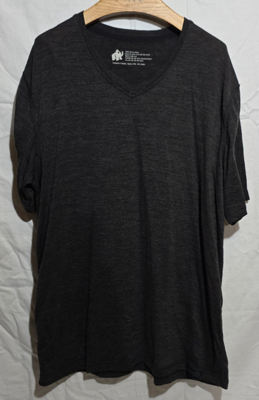 Everyday Merino Men’s 100% Merino Wool SS V-Neck – Charcoal – sz L*