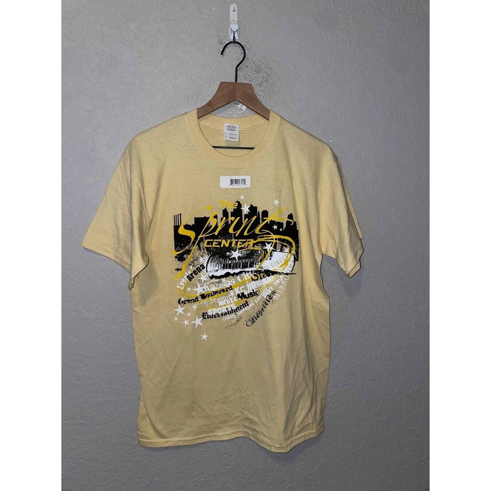 Vintage Sprint Center Shirt Events Arena Music Sports Yellow Graphic Tee Y2K M gallery