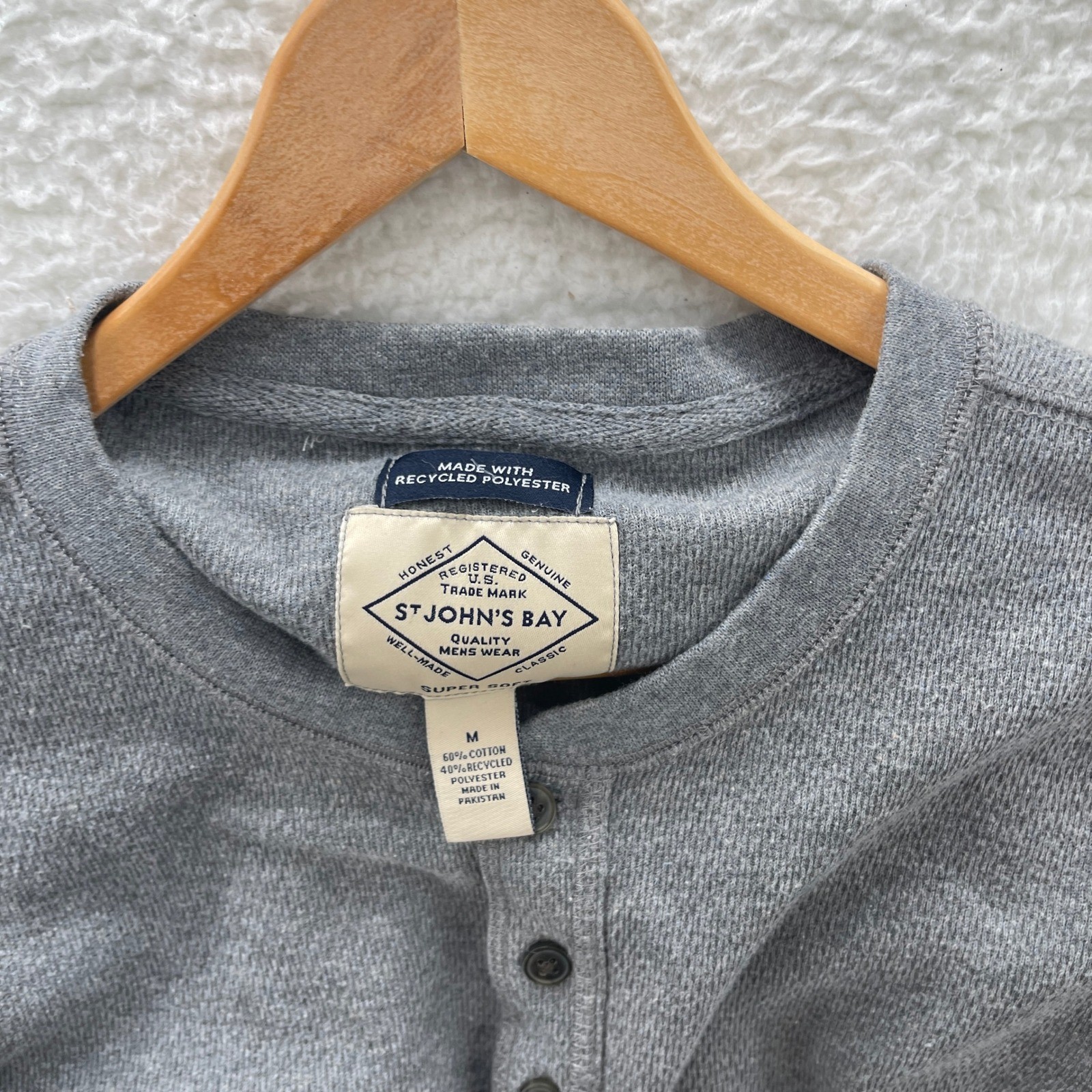 St Johns Bay Shirt Mens M Gray Waffle Knit Thermal Henley Grunge Y2K Granola gallery
