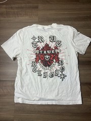 True Religion “Shining Crest” Graphic Tee – White Cotton Logo T-Shirt Large