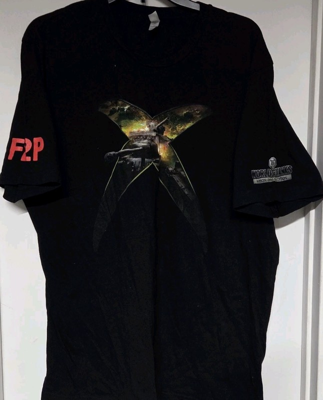 Wargaming.net Development Team XBOX 360 Edition WORLD OF TANKS F2P 2XL T-shirt