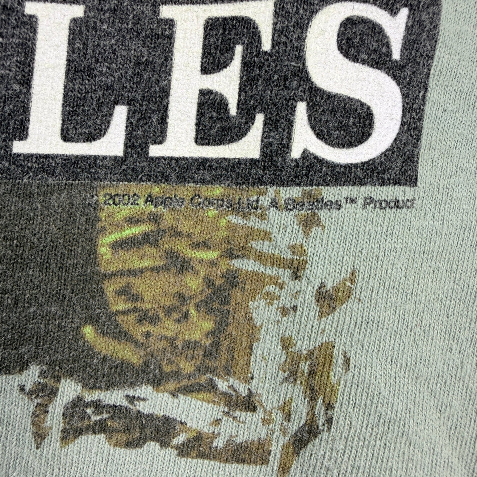 VINTAGE The Beatles T-Shirt Men Large Green 2002 Apple Corps Graphic Band Tee gallery