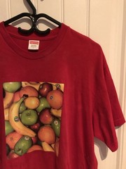 Supreme Red Fruit Cotton T-Shirt Authentic Made In USA Size Large USA RN#101837