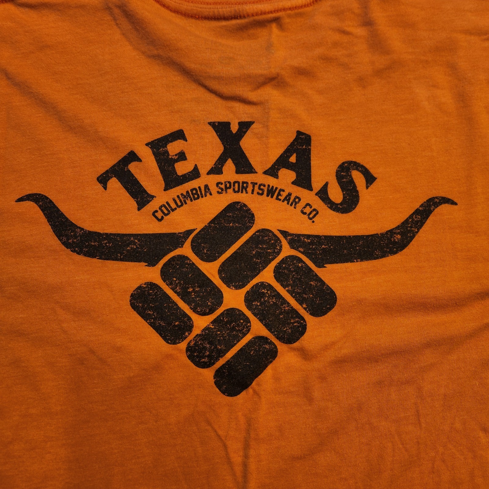 Columbia Texas Longhorns Men’s Burnt Orange Copper Basin T-Shirt L Distressed UT