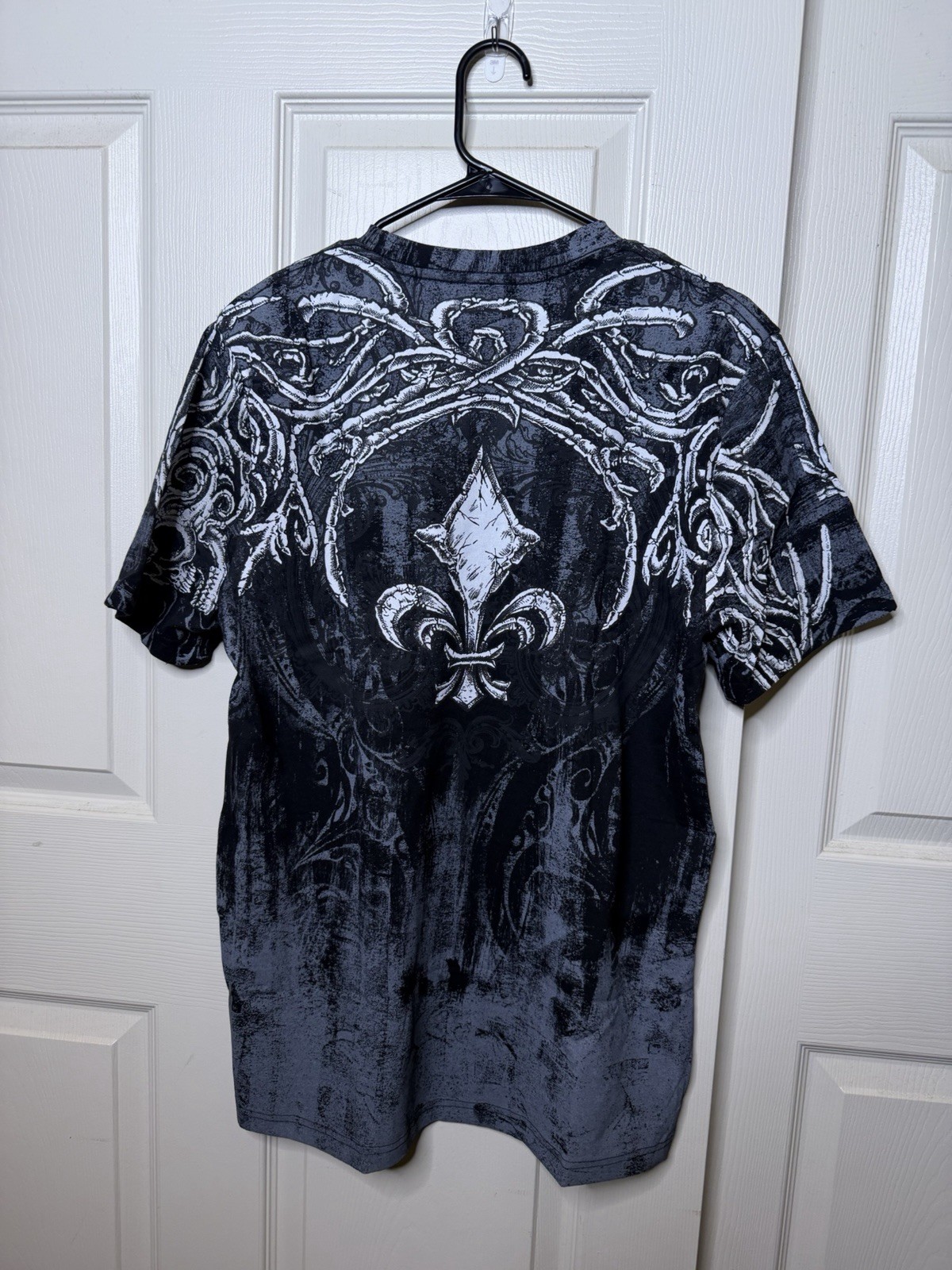 Y2K Brand new with tags. Cool skull graphic by eighty eight brand shirt. gallery