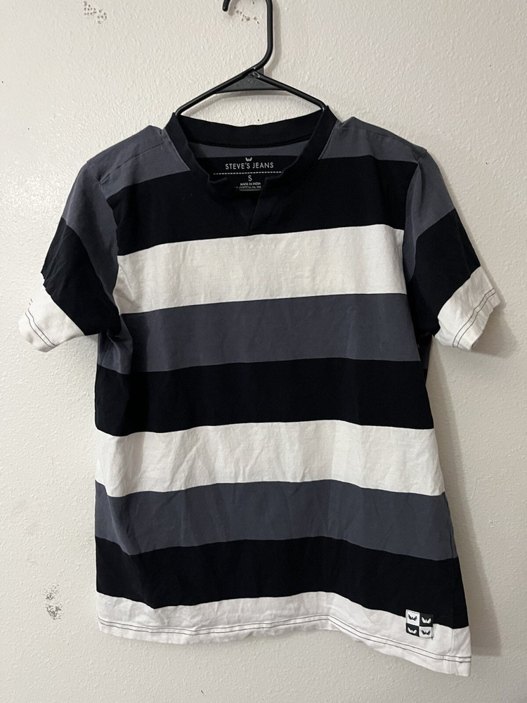 Steves Jeans Mens Size Small Black White Grey Shirt