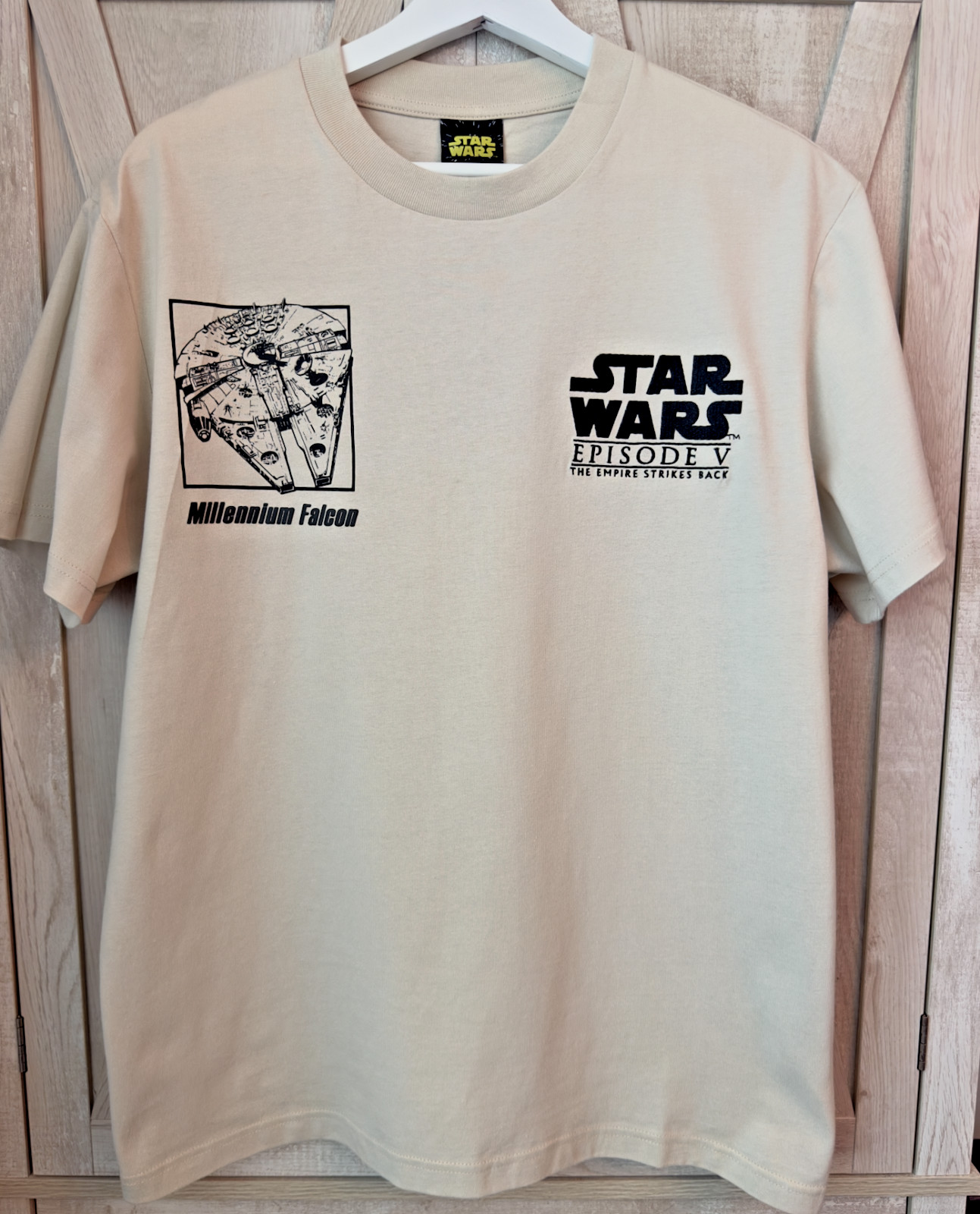 Star Wars Shoe Palace T-Shirt - Mens Small - Millennium Falcon Brand New W Tags gallery