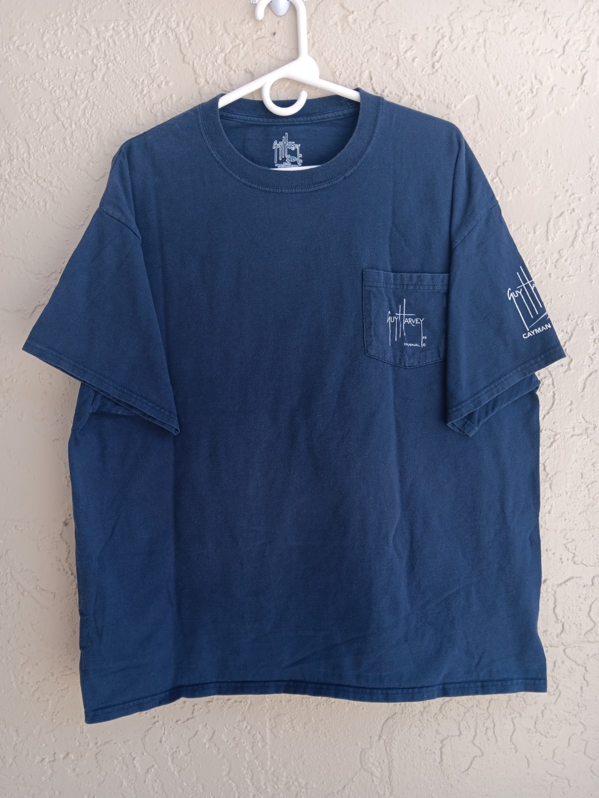Guy Harvey By AFTCO Bluewater T Shirt Mens Sz XL Graphic Logo Pocket Navy Flaws gallery
