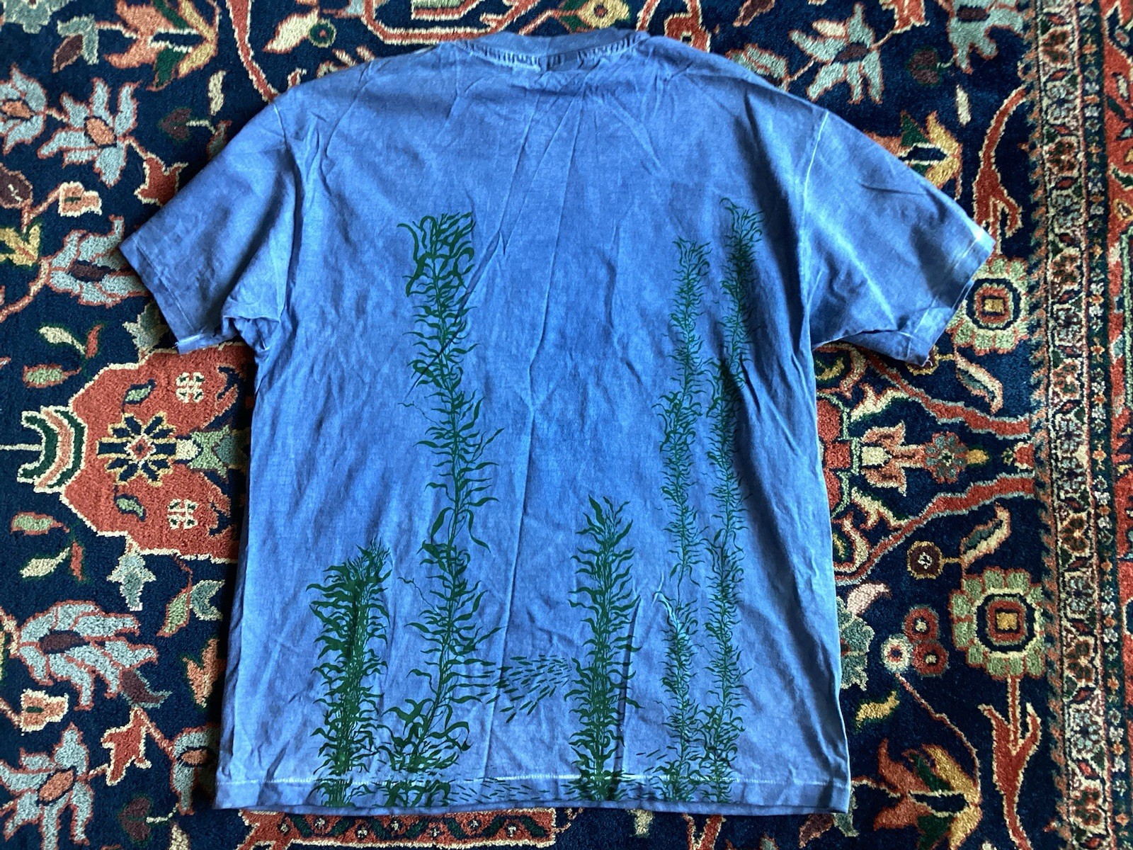 Vintage 1990s Whale Animal Nature Die T Shirt Double Sided Art Hippy Hawaii gallery