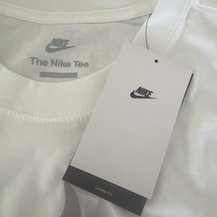 Nike The Nike Tee Max Volume Graphic White Loose Fit Men’s T-Shirt S