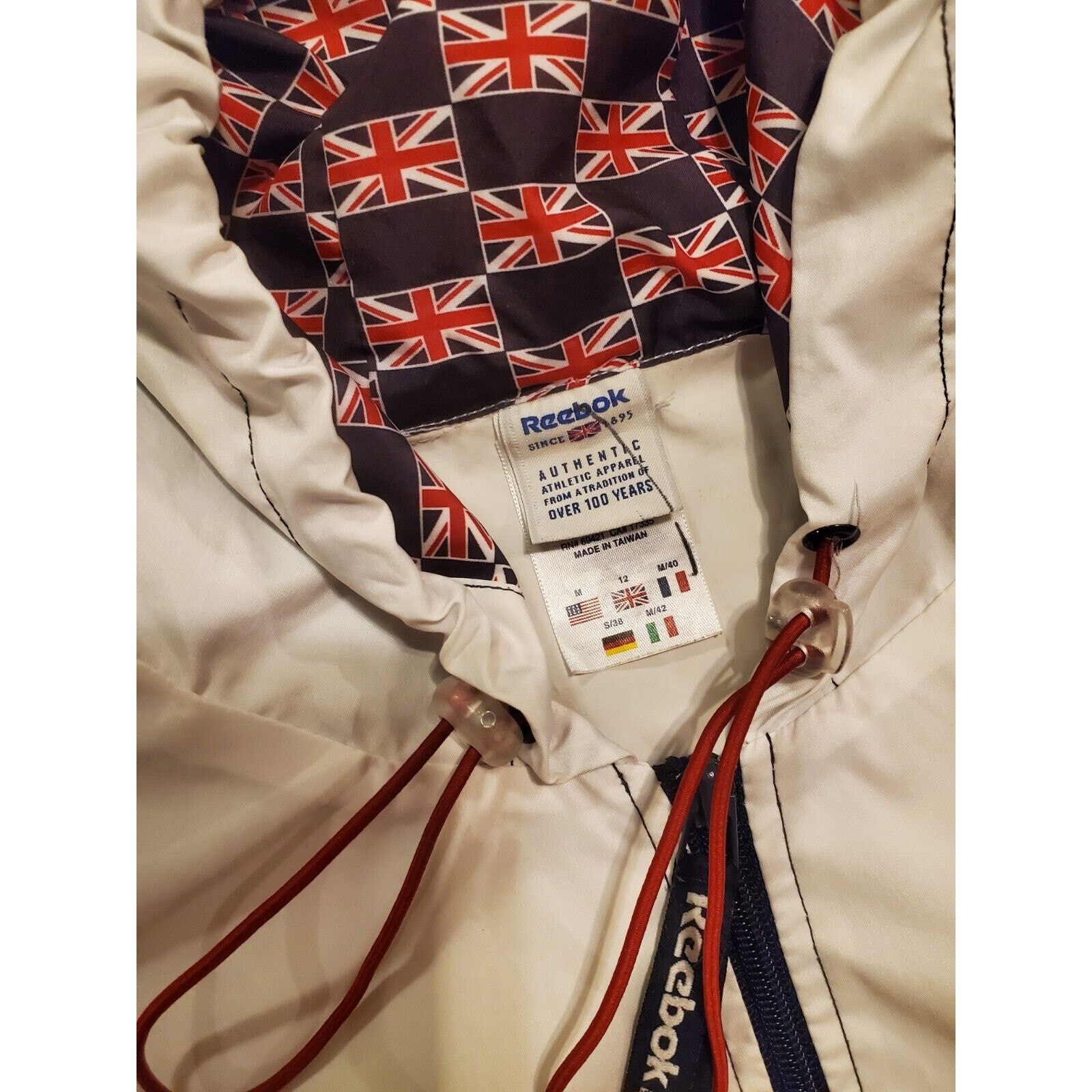 United Kingdom Flag Lined Reebok Sleeveless Hoodie Size Medium Boxing Hoodie gallery