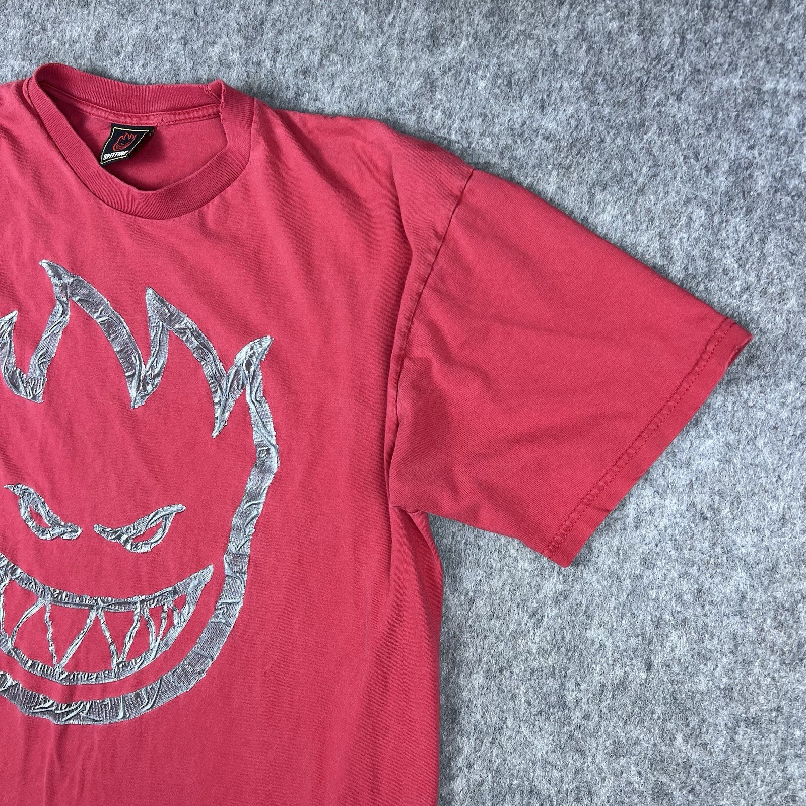 Vtg Y2K Spitfire Wheels Men's T-Shirt Big Head Graphic Red Short Sleeve Size XL gallery