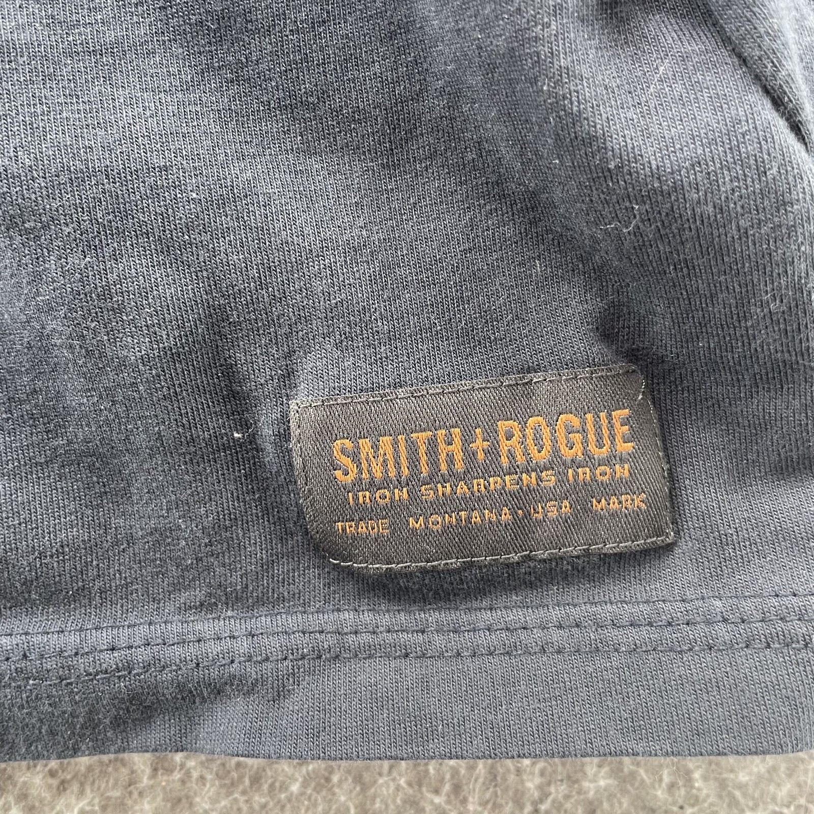 Smith & Rogue T-Shirt Men's Large Blue Hiking Outdoor Performance Workwear Camp gallery