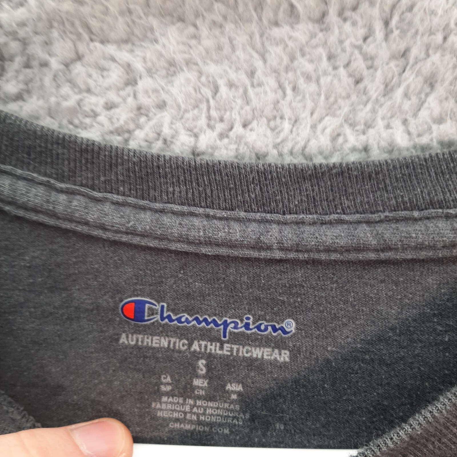 Champion Shirt Adult Small Gray Spell Out Logo Athleticwear Sports Casual Preppy gallery