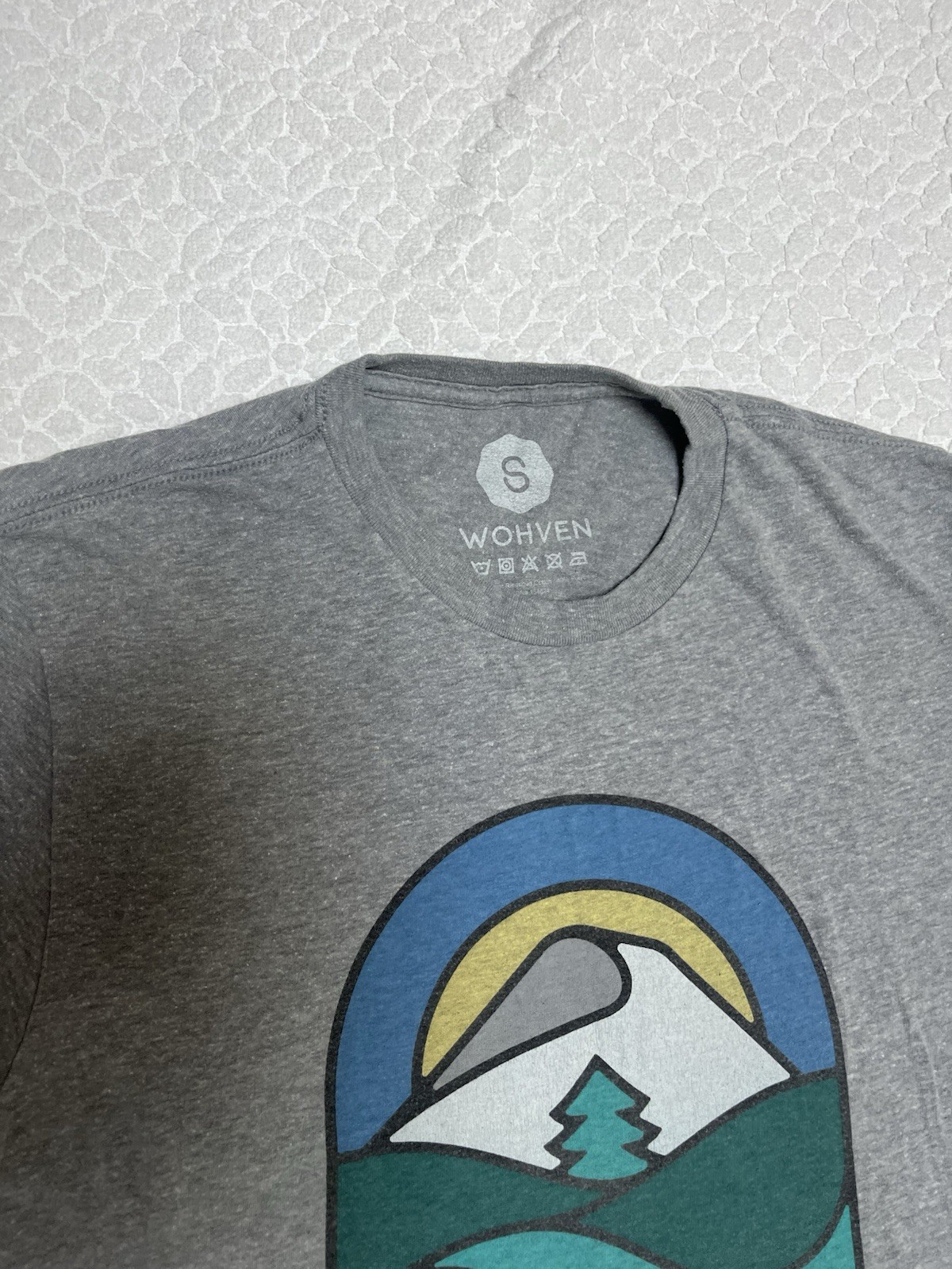 Woven grey T shirt vintage vibes Size small Short Sleeves Men’s gallery