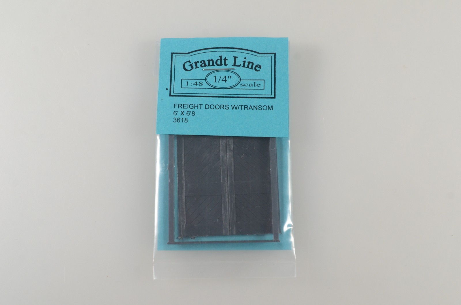 Grandt Line O 6′ x 6′-8″ Freight Doors with Transom – 3618