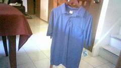 MEN S MEDIUM BLUE POCKET SHIRT NEW WITH TAG $5.