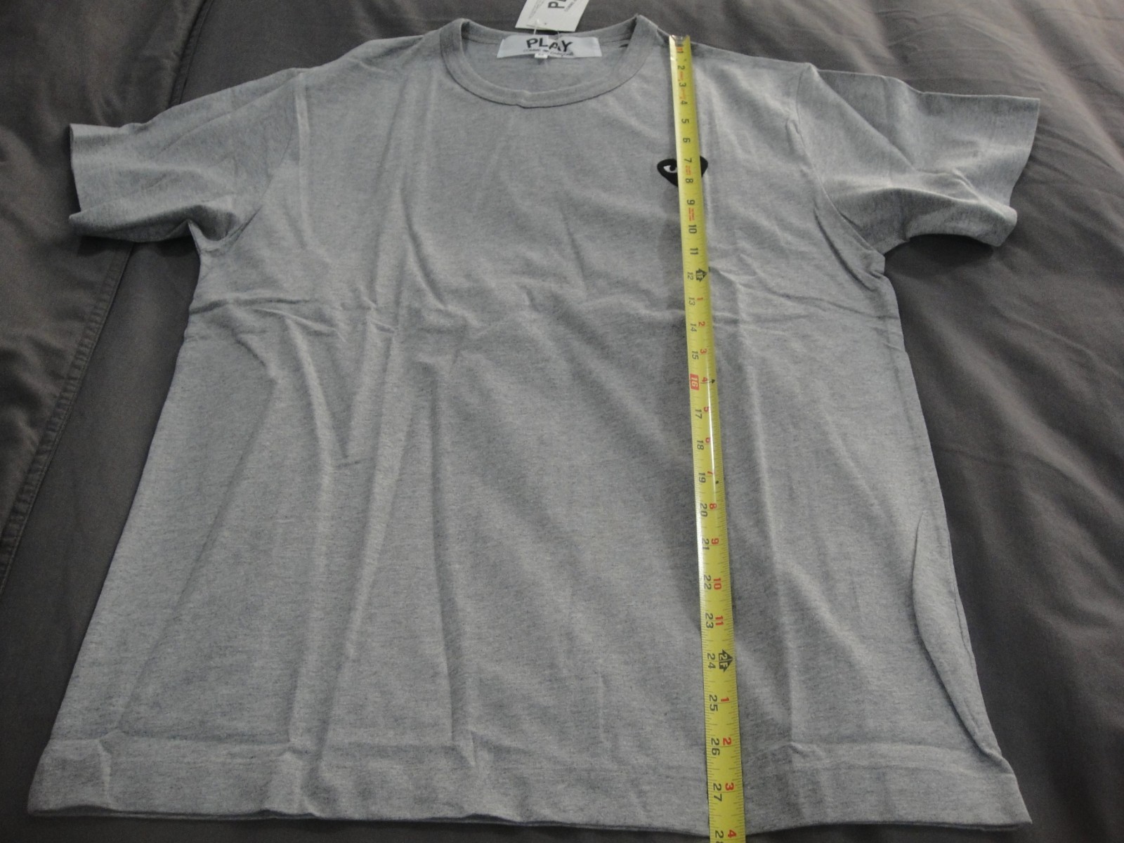 Comme Des Garcons Play Men's Classic Black Heart Logo Grey Size Medium, BRANDNEW gallery