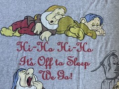 Vntg Disney Snow White & The Seven Dwarfs Sleep Gray T Shirt OSFA Disneyland