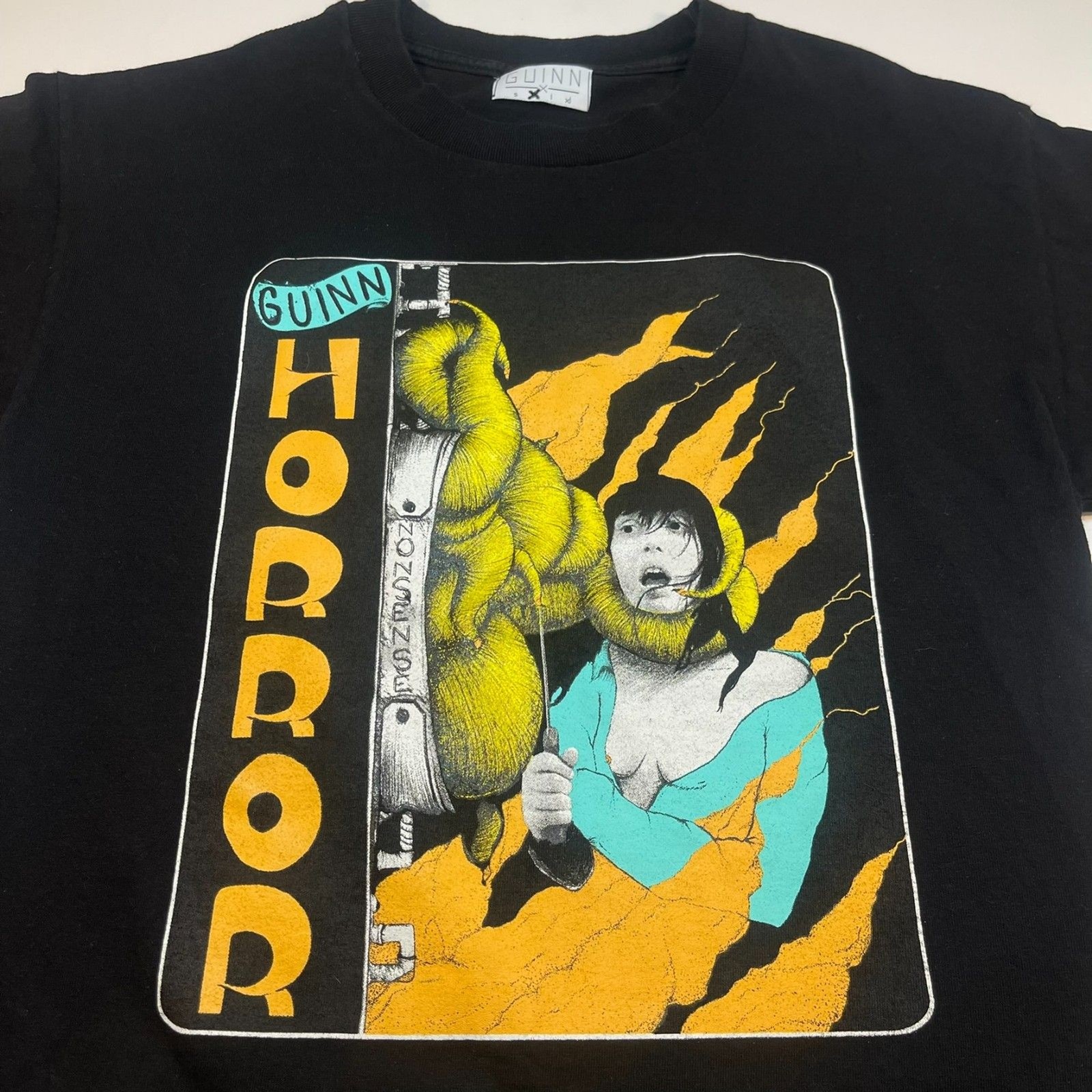 GUINN HORROR Manga Japanese Pulp Dark Fantasy Art T SHIRT Sz Mens M LTD EDT gallery