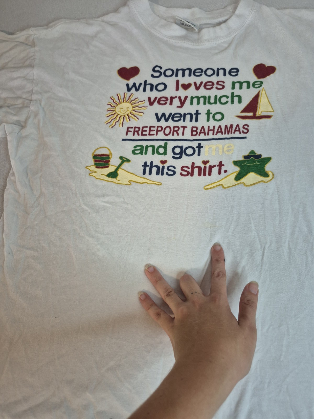 VINTAGE 100% Cotton Bahamas Souvenir T Shirt Size XL Flaws Unisex Glitter Accent gallery