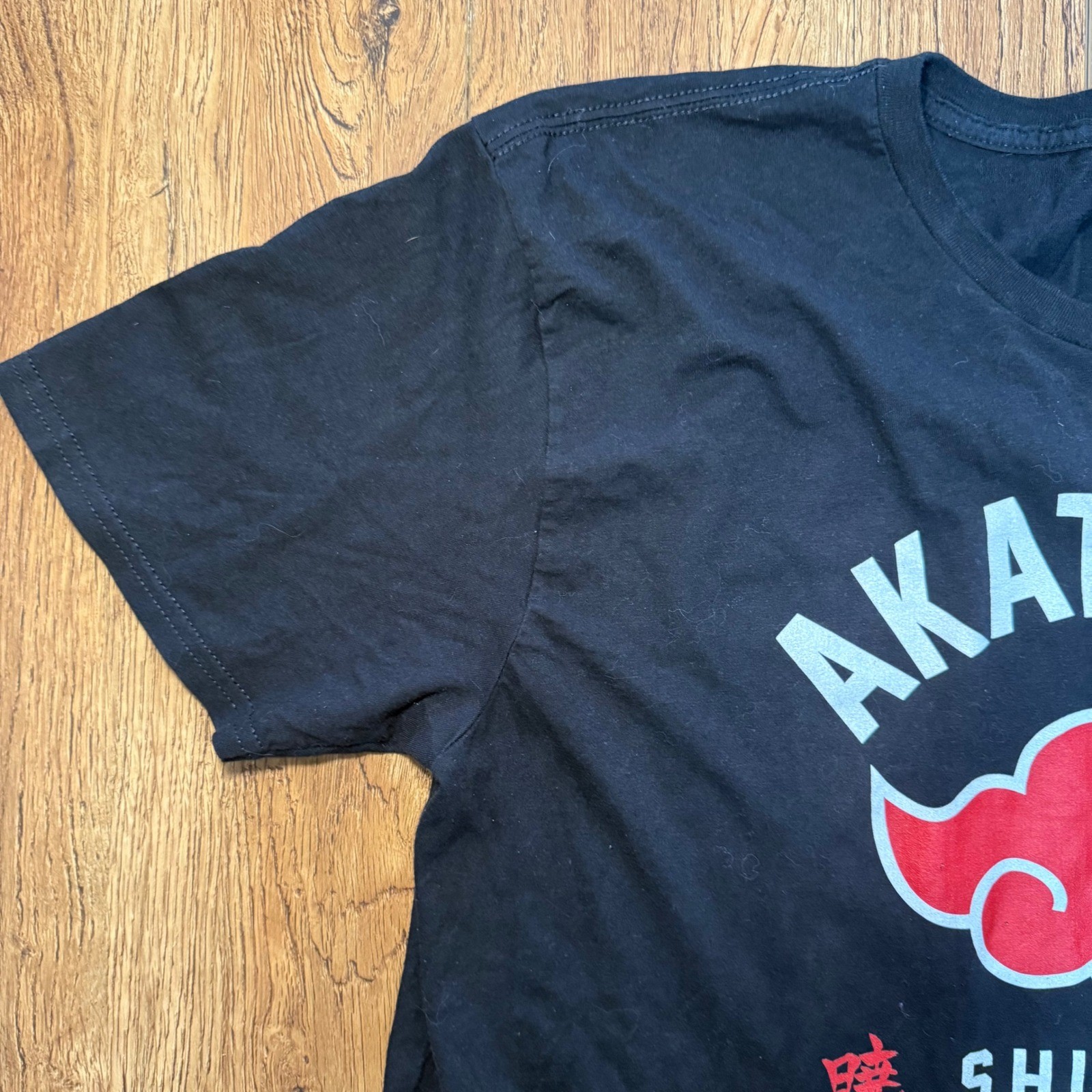 Naruto Shippuden Akatsuki Shinobi Organization Black Cloud Graphic Shirt Mens XL gallery