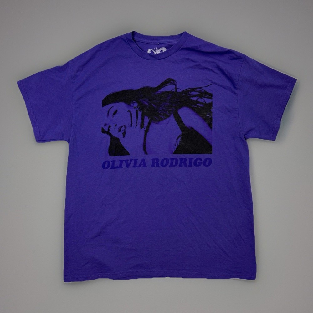 Spencer’s Olivia Rodrigo Guts Graphic T-Shirt Men’s XL Heavyweight Cotton Purple