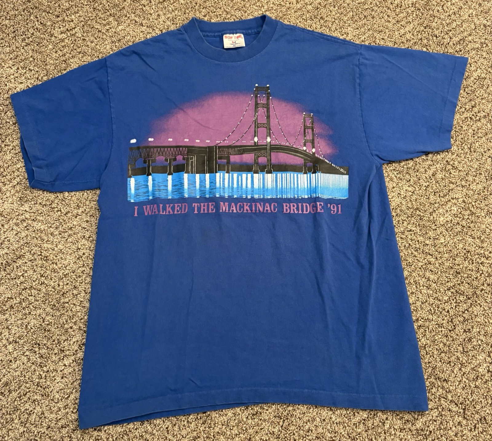 Vintage 2001- Labor Day- I walked the Mackinaw Bridge Single Stitch Blue XL gallery