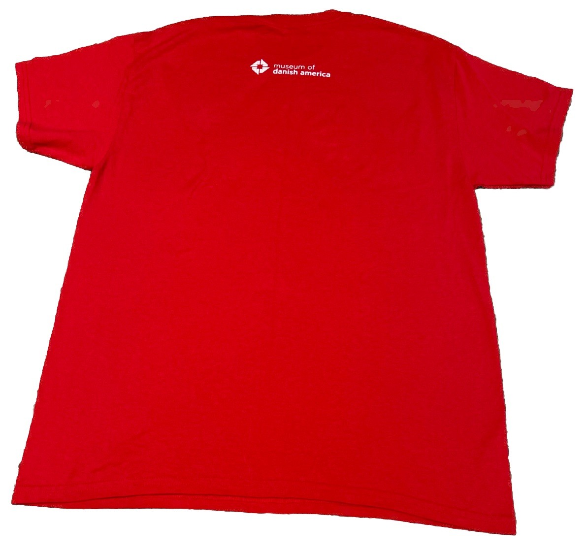 Let's Hygge Simple Design Red T-Shirt L Danish Cotton Poly blend Museum Denmark gallery