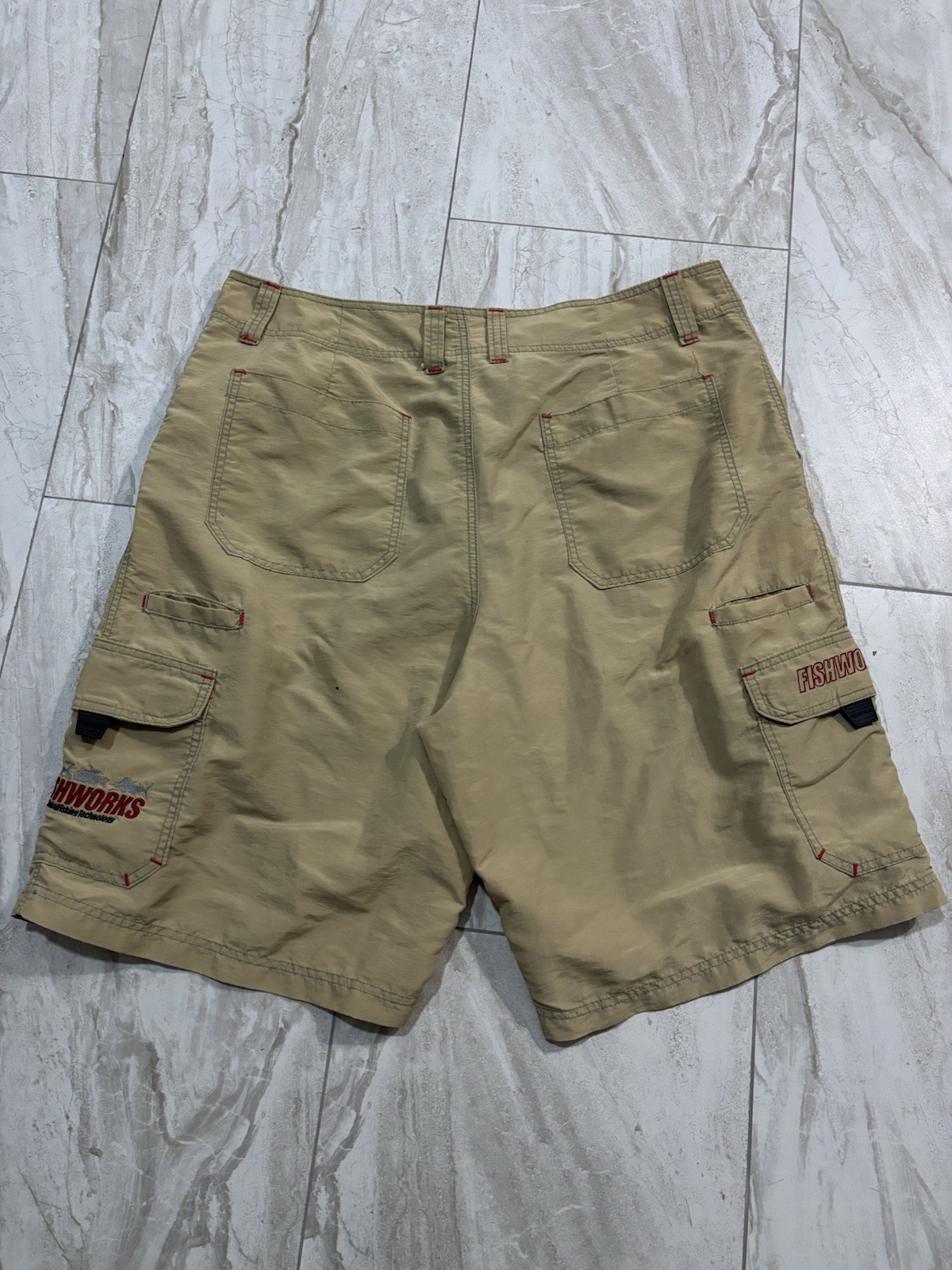 Vintage Fishworks Utility Cargo Shorts Men’s Size 34 Tan Hybrid Fishing Shorts
