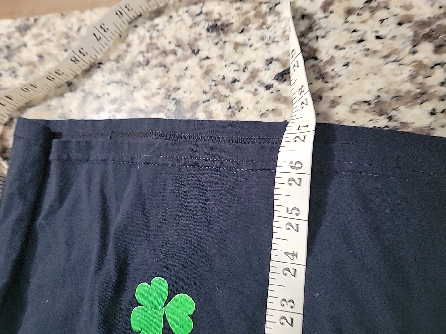 Saint Patrick Day Black T-Shirt Unicorn Over A Rainbow W/Shamrocks Men's L gallery