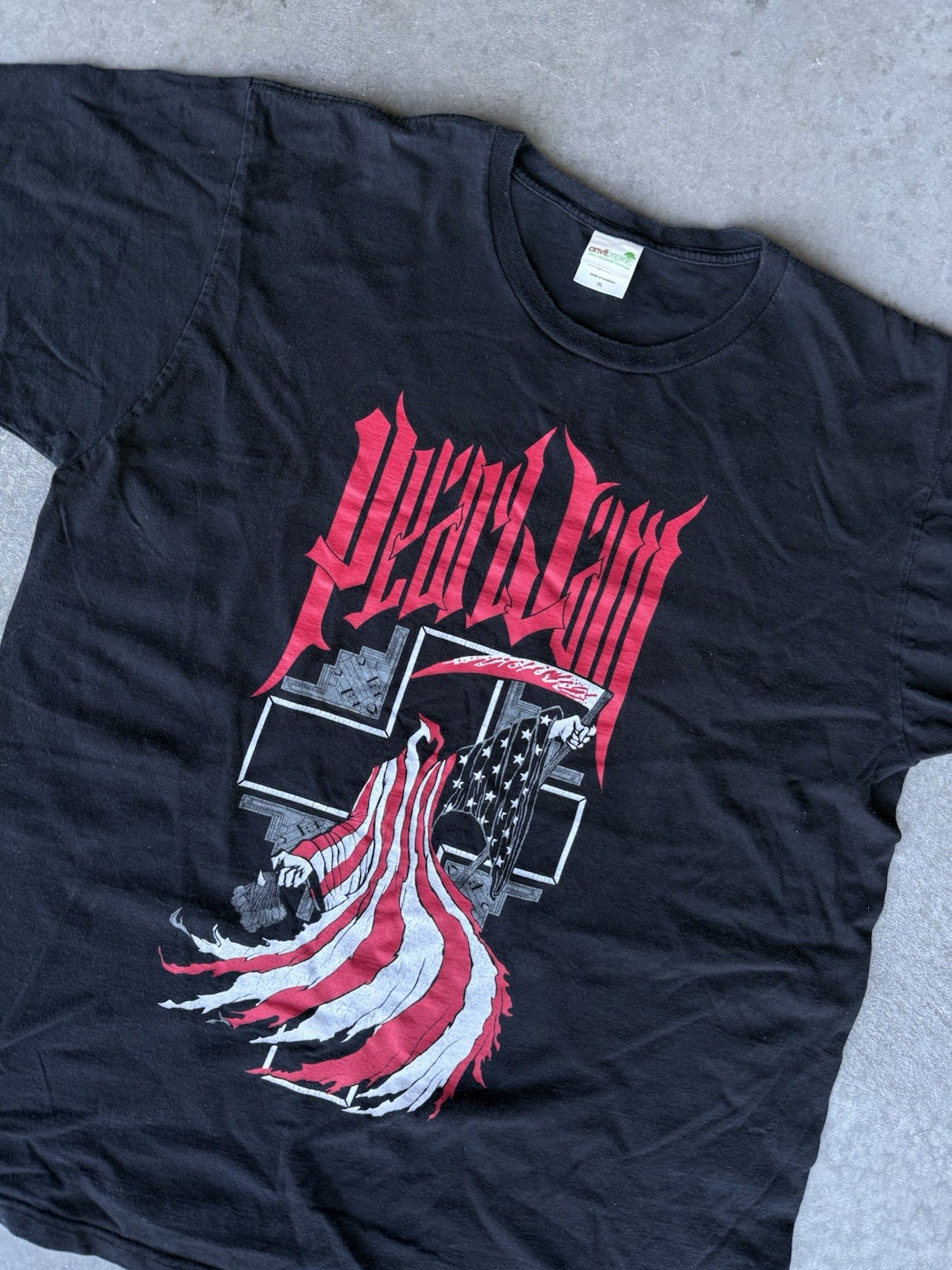 Y2K Pearl Jam Anvil Rock Tour Band Tee Shirt Mens XL American Flag Graphic 2008 gallery