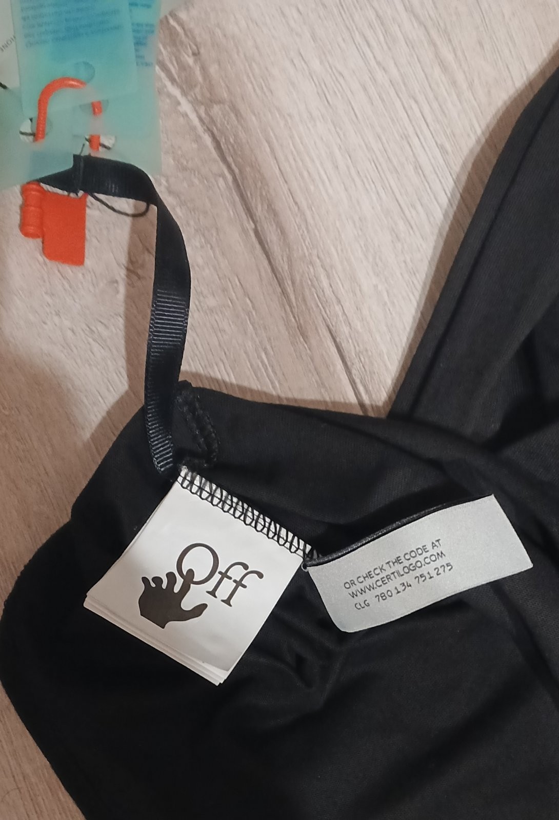 NWT Off-White Black Cotton T-Shirt Hand Logo Graphic Short Sleeve Mens Size [Siz gallery