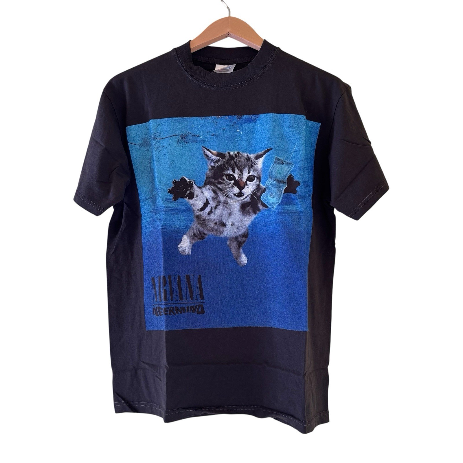 VTG Nirvana Nevermind Cat Parody Band T-Shirt Kurt Cobain Modern Size Large gallery