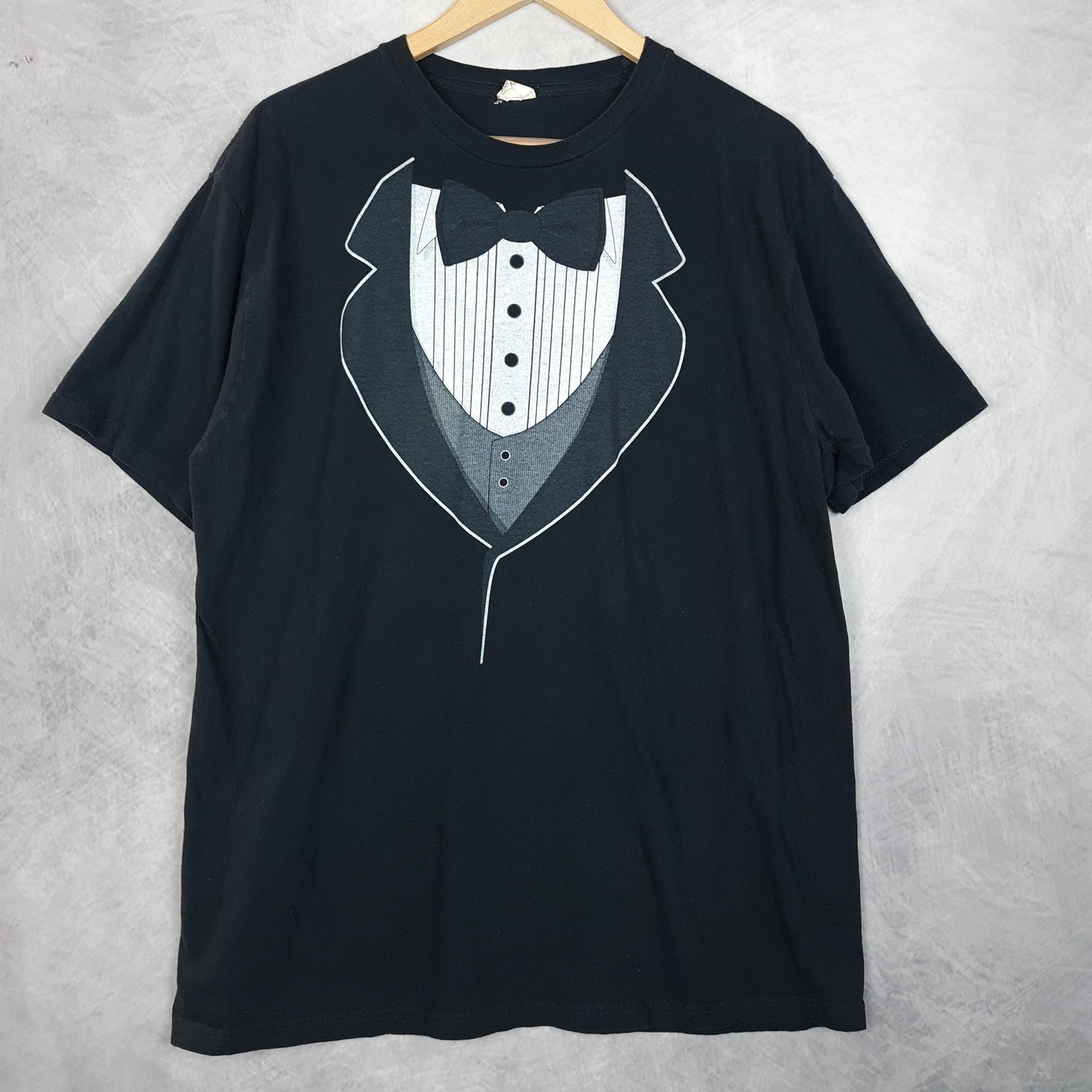 Vintage Tuxedo T Shirt Mens 2XL Black Bow Tie Formal Graphic Tee Novelty