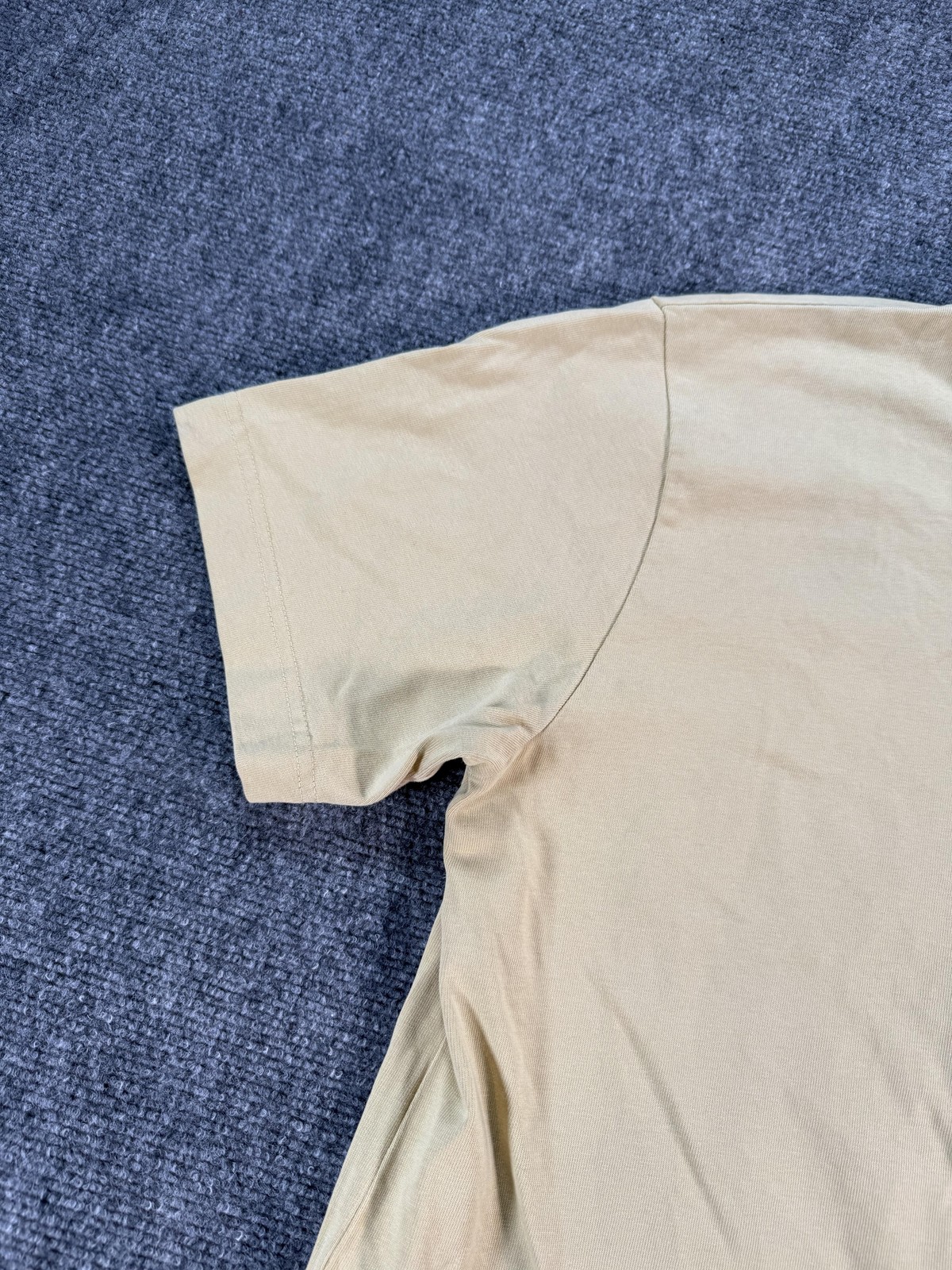 Helmut Lang Shirt Mens Large Tan Logo Graphic Crewneck Short Sleeve Back Print gallery
