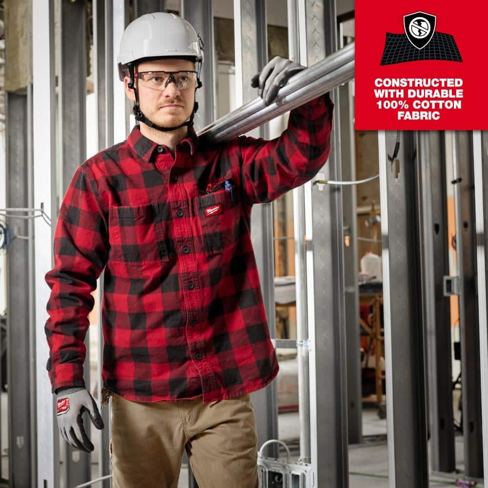 Milwaukee Men's Large Red GRIDIRON Flannel Shirt gallery