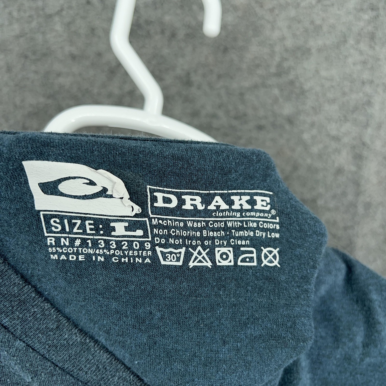 Drake Shirt Mens Large Blue Waterfowl Dog Graphic Tee Tagless Hunting Outdoor gallery
