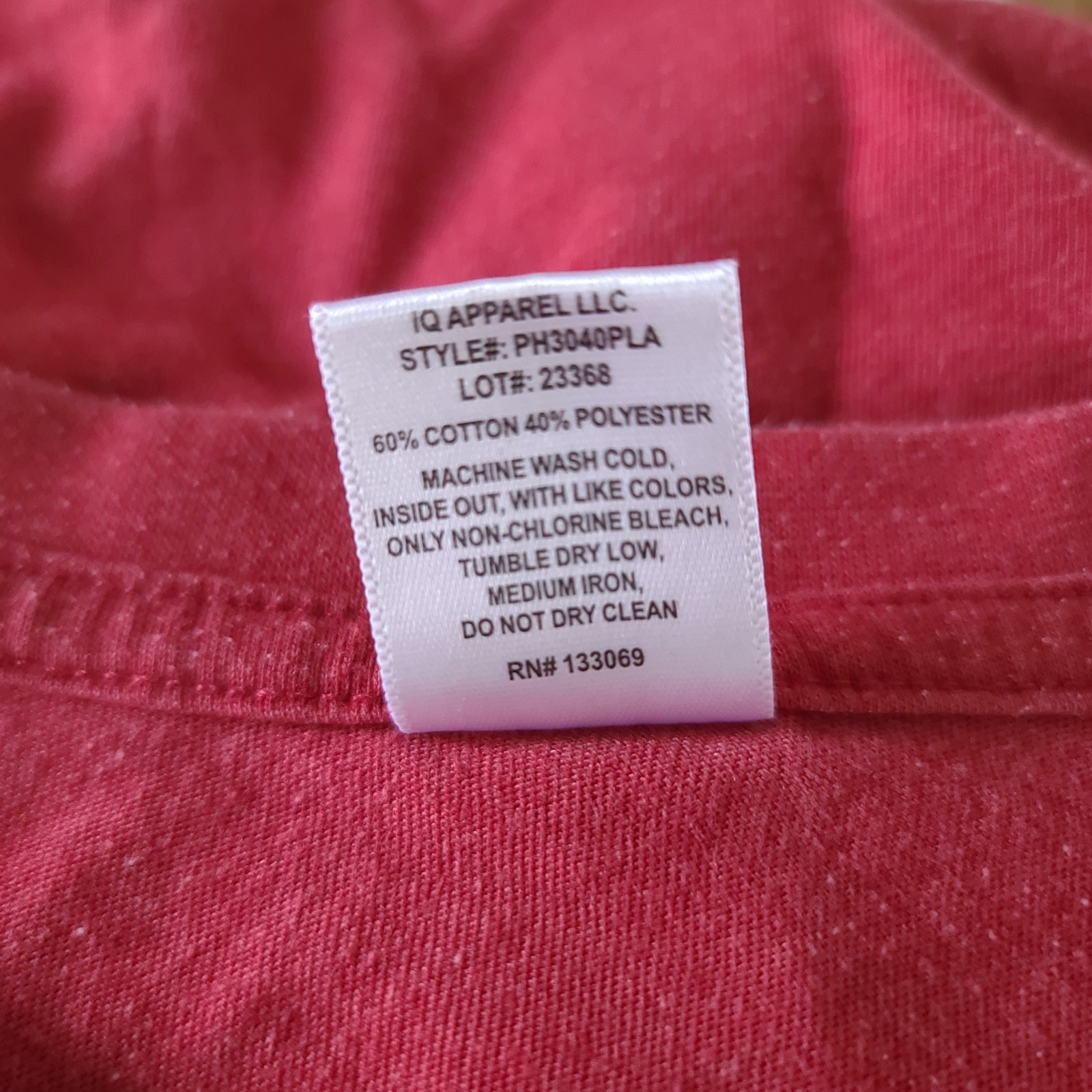 Pizza Hut Red Merch Tee Shirt Sz LG Checkboard Official Merchandise IQ Apparel gallery