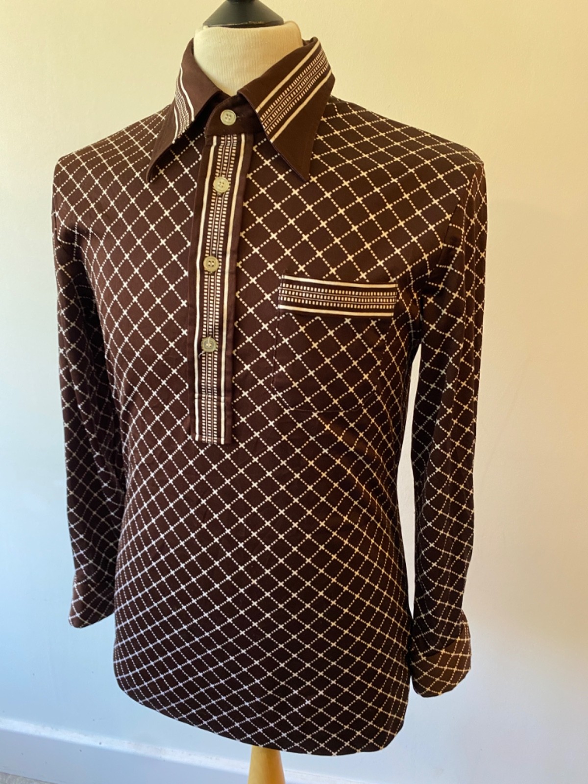 RARE mens 70s Vintage Brown check Dagger Collar Popover long sleeve Shirt 38" gallery