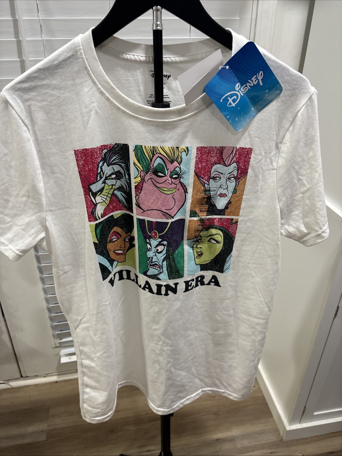 Disney's Villains "Villain Era" Tee Shirt Size M gallery