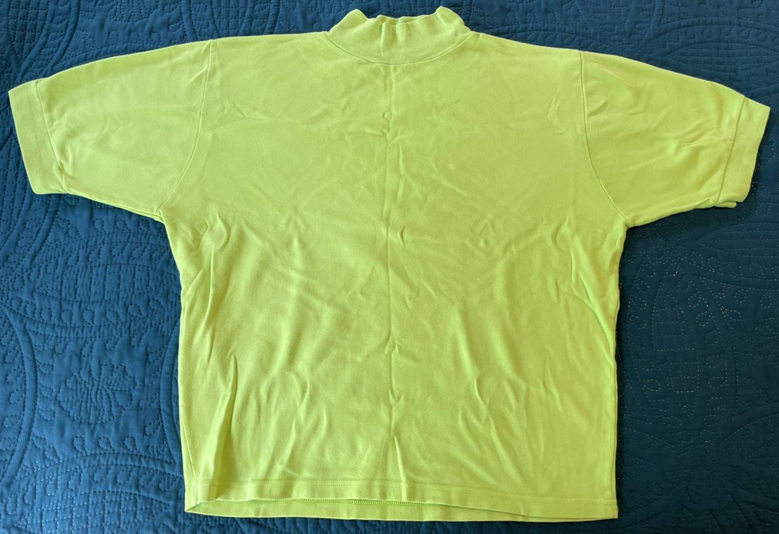 VINTAGE 90'S LIME GREEN SHIRT, HIGH NECK, SAN FRANCSICO CITY STREETS L gallery