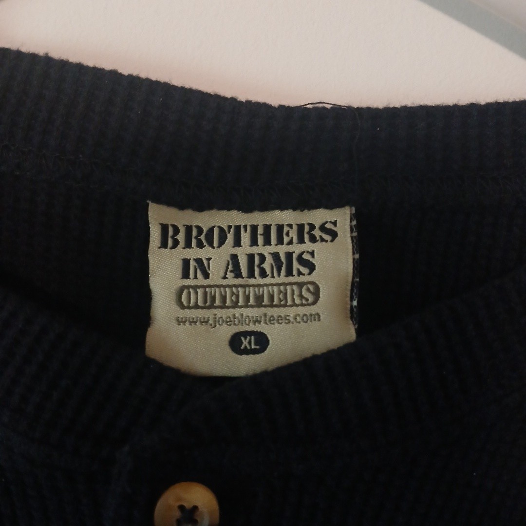 Brothers In Arms Outfitters US ARMY Eagle Black Waffle Fabric Pullover Size XL gallery